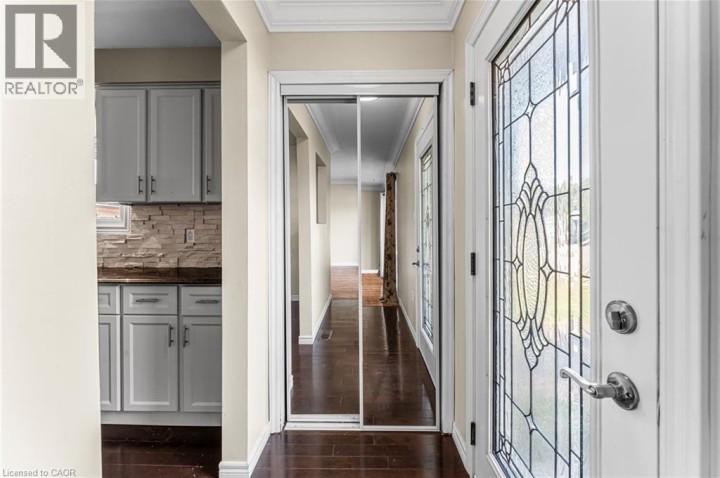 Photo 4 at 27 Locke Avenue, St. Thomas