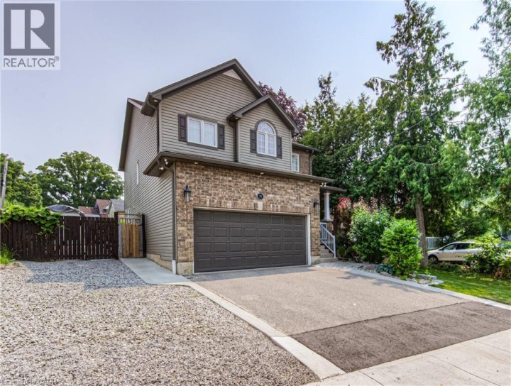 Photo 2 at 37 Albert Street, Cambridge