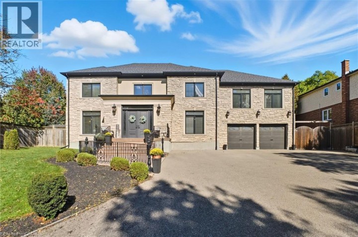 Photo 4 at 855 Avenue Road, Cambridge