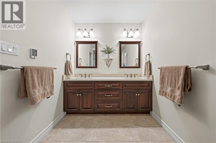 Photo 27 at 45 Highland Crescent, Cambridge