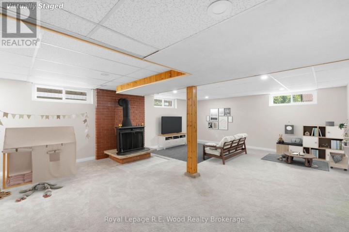 Photo 19 at 35 Sanders Street, Tillsonburg Photo 19 at 35 Sanders Street, Tillsonburg