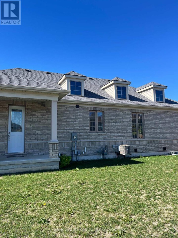 Photo 4 at 24 Harwood Street, Tillsonburg Photo 4 at 24 Harwood Street, Tillsonburg