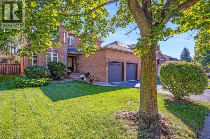 Photo 3 at 16 Canning Crescent, Cambridge