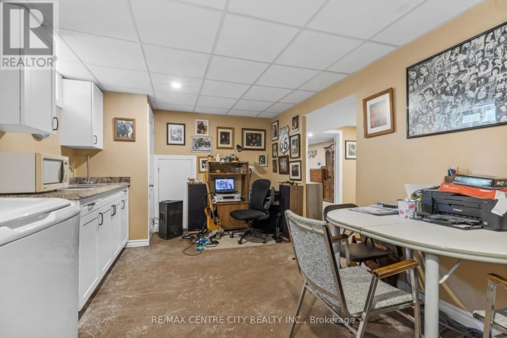 Photo 21 at 241 Forest Avenue, St. Thomas