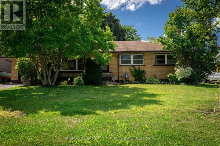 Photo 3 at 241 Forest Avenue, St. Thomas