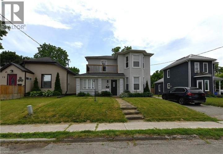 Photo 2 at 10 Meda Street, St. Thomas