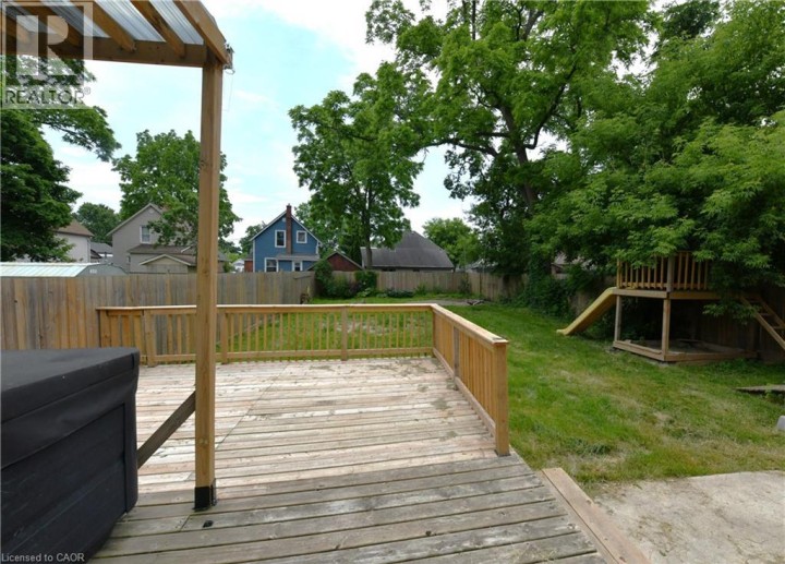 Photo 7 at 10 Meda Street, St. Thomas