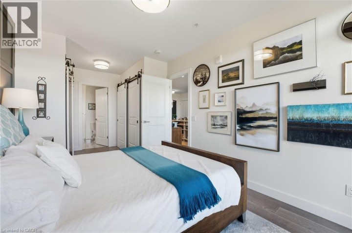 Photo 10 at 15 GLEBE Street 1410, Cambridge