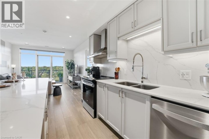 Photo 3 at 15 GLEBE Street 1410, Cambridge