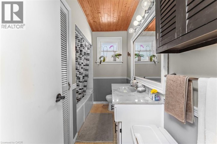 Photo 19 at 141 Riverbank Drive, Cambridge