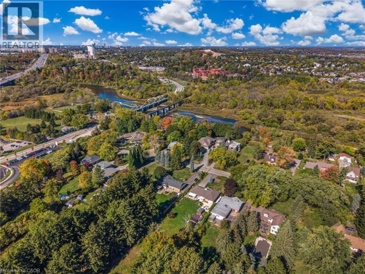 Photo 5 at 141 Riverbank Drive, Cambridge