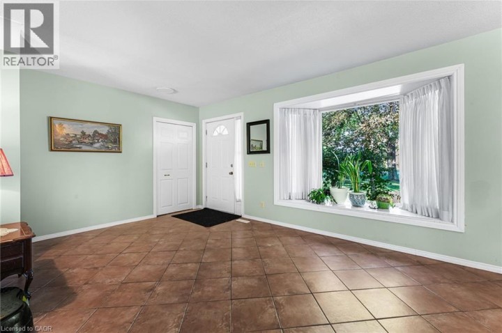 Photo 6 at 141 Riverbank Drive, Cambridge