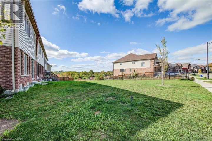 Photo 15 at 740 LINDEN Drive 1, Cambridge