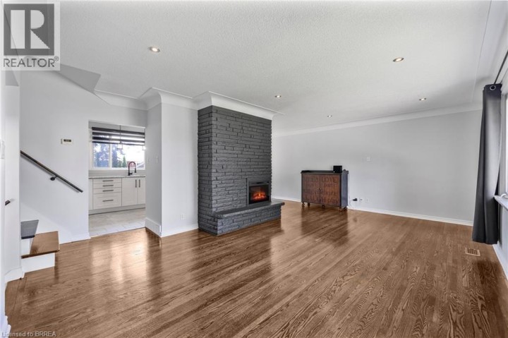 Photo 14 at 944 Concession Road, Cambridge