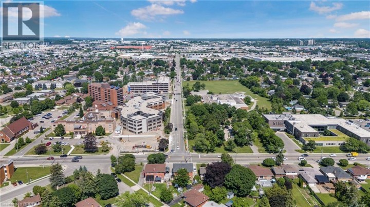 Photo 2 at 944 Concession Road, Cambridge