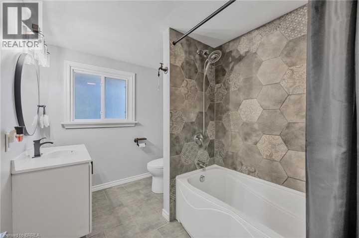 Photo 21 at 944 Concession Road, Cambridge