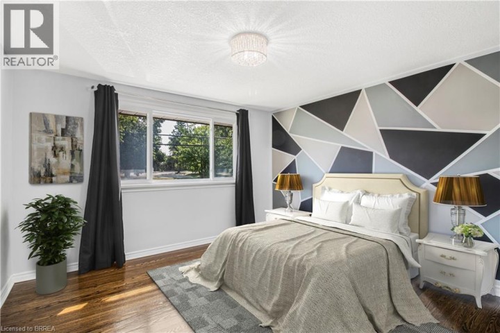 Photo 25 at 944 Concession Road, Cambridge