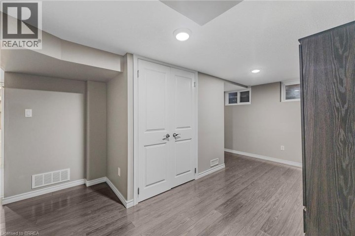 Photo 34 at 944 Concession Road, Cambridge