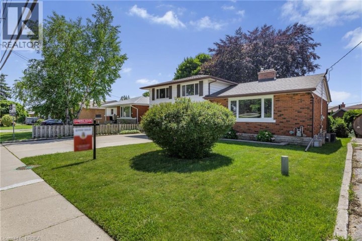 Photo 5 at 944 Concession Road, Cambridge