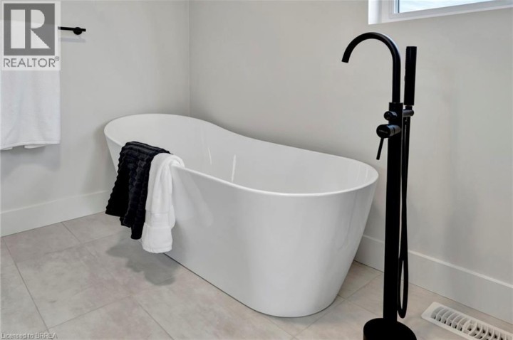 Photo 28 at 128 Lisgar Avenue, Tillsonburg Photo 28 at 128 Lisgar Avenue, Tillsonburg