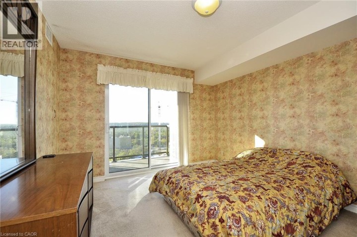 Photo 17 at 237 KING Street W 1210, Cambridge