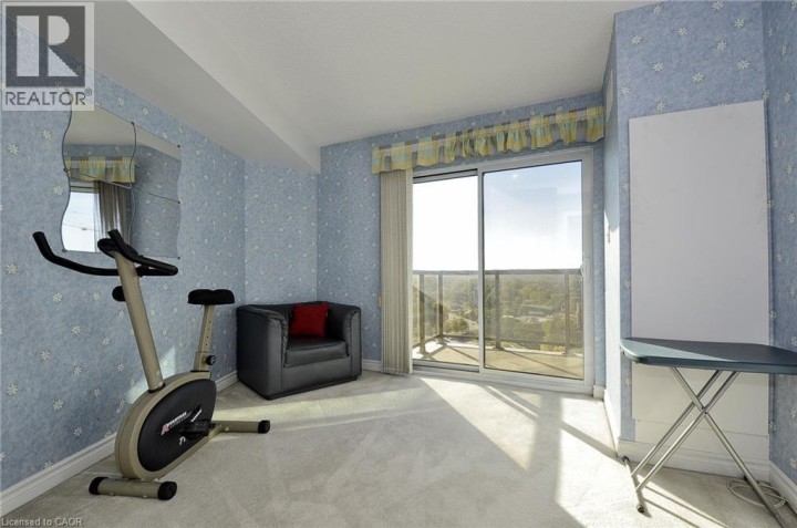 Photo 21 at 237 KING Street W 1210, Cambridge