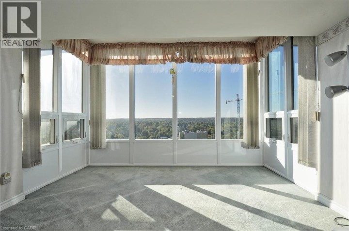 Photo 8 at 237 KING Street W 1210, Cambridge