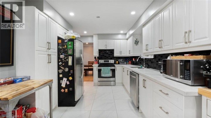 Photo 14 at 279 Cockshutt Road, Brantford