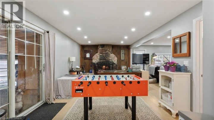 Photo 16 at 279 Cockshutt Road, Brantford