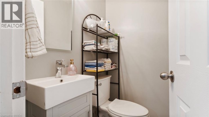 Photo 21 at 279 Cockshutt Road, Brantford