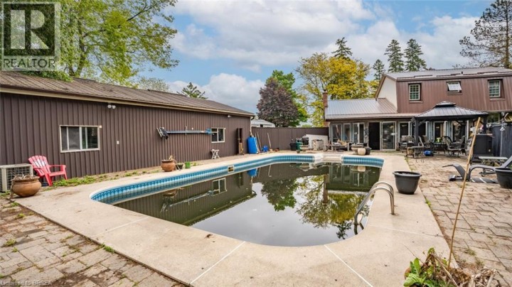 Photo 38 at 279 Cockshutt Road, Brantford