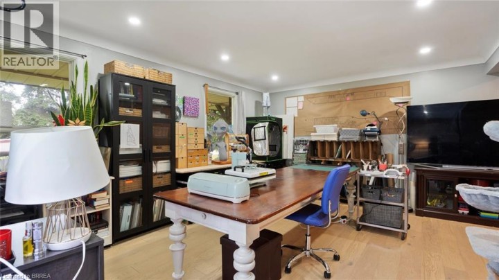 Photo 7 at 279 Cockshutt Road, Brantford