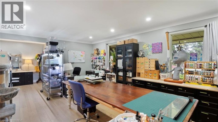 Photo 9 at 279 Cockshutt Road, Brantford