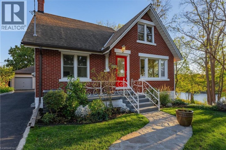 Photo 2 at 3 Augusta Street, Cambridge