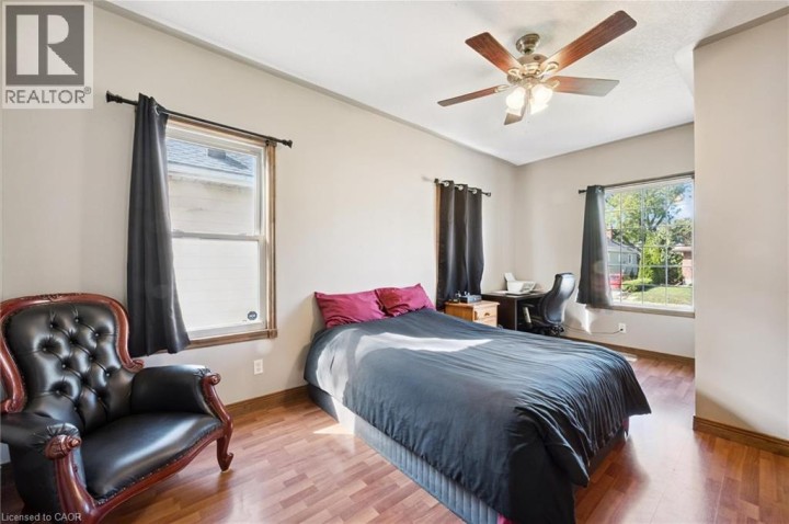 Photo 11 at 11 Stanley Street, Cambridge