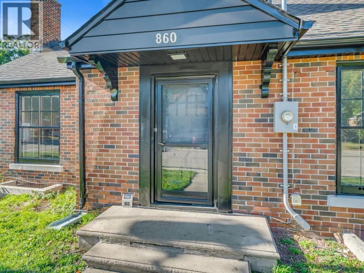 Photo 2 at 860 Vine Street, Cambridge