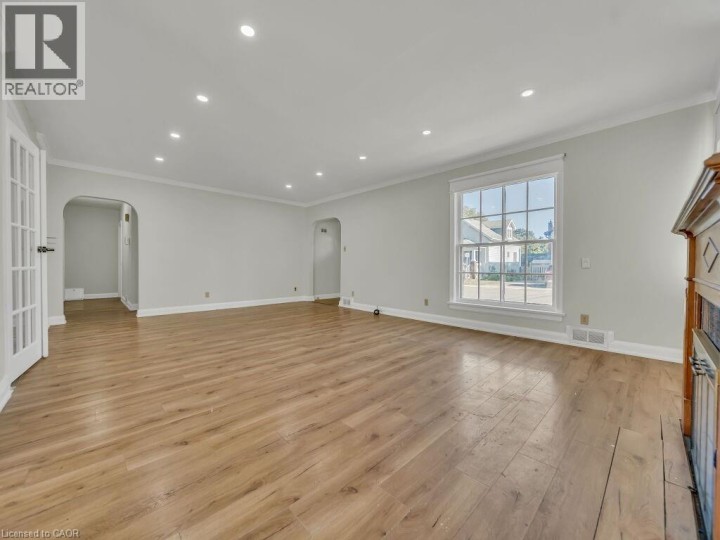 Photo 6 at 860 Vine Street, Cambridge