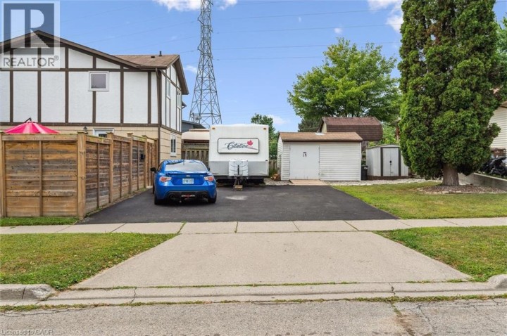 Photo 16 at 118 Glamis Road, Cambridge