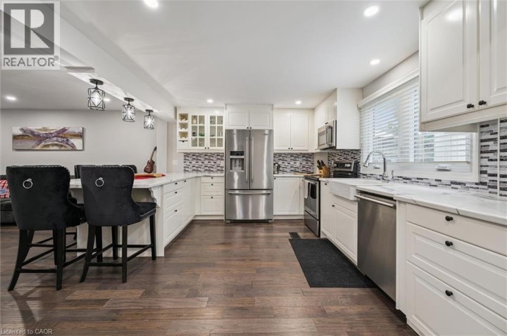 Photo 5 at 118 Glamis Road, Cambridge