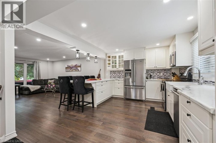 Photo 6 at 118 Glamis Road, Cambridge