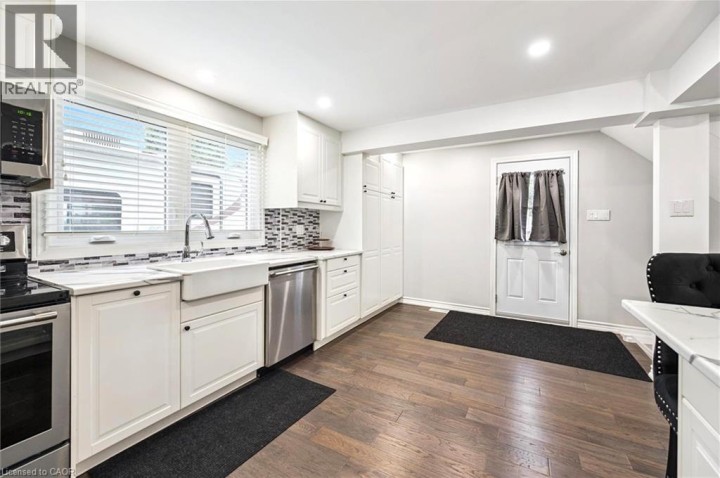 Photo 7 at 118 Glamis Road, Cambridge