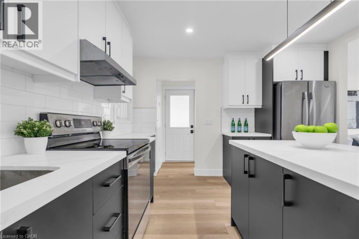 Photo 13 at 45 Norfolk Avenue, Cambridge