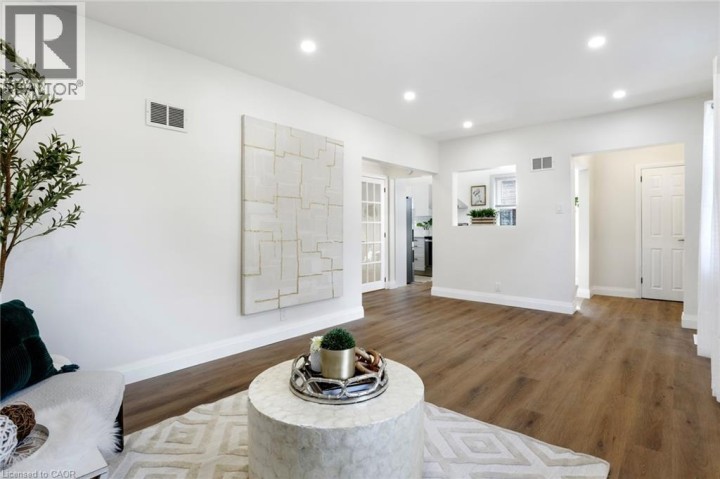 Photo 15 at 613 Lowther Street S, Cambridge