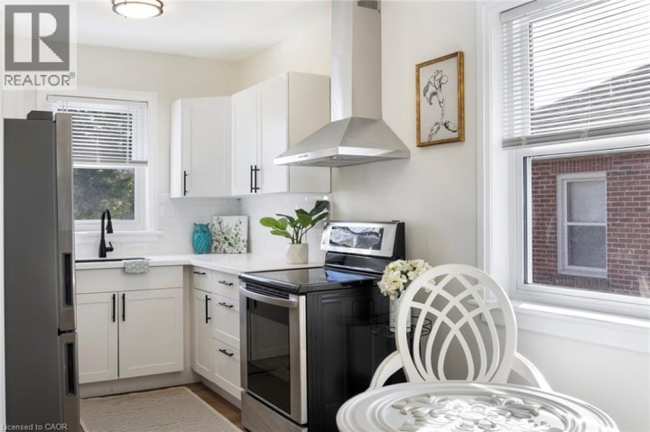 Photo 13 at 613 Lowther Street S, Cambridge