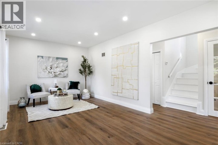 Photo 16 at 613 Lowther Street S, Cambridge