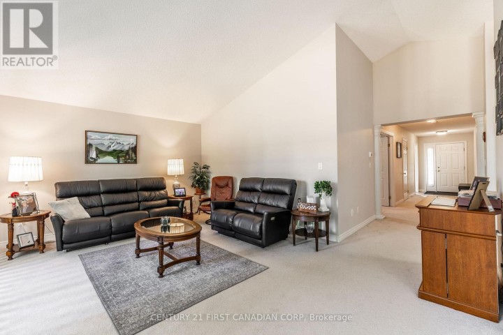 Photo 11 at 18 - 20 Windemere Place, St. Thomas