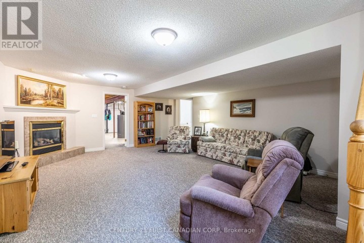 Photo 20 at 18 - 20 Windemere Place, St. Thomas