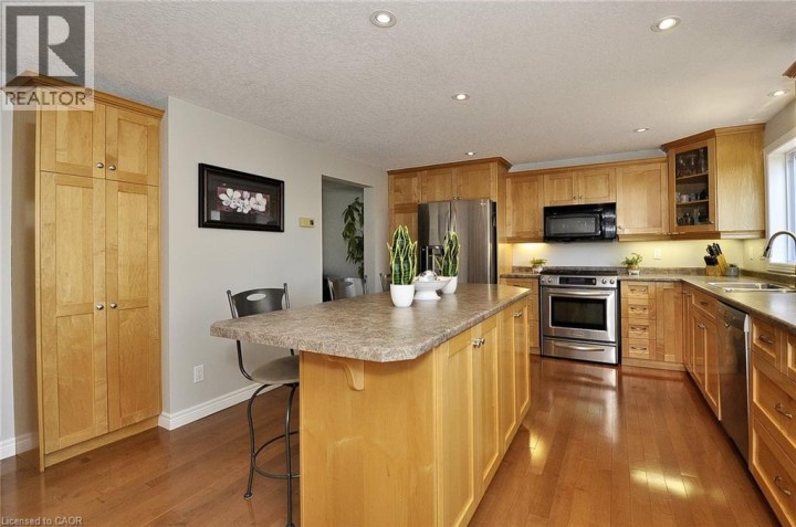 Photo 10 at 299 Cooper Street, Cambridge