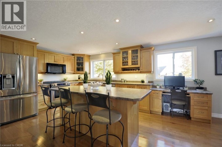 Photo 8 at 299 Cooper Street, Cambridge