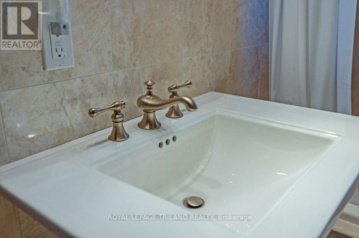 Photo 21 at 66 Park Avenue, St. Thomas